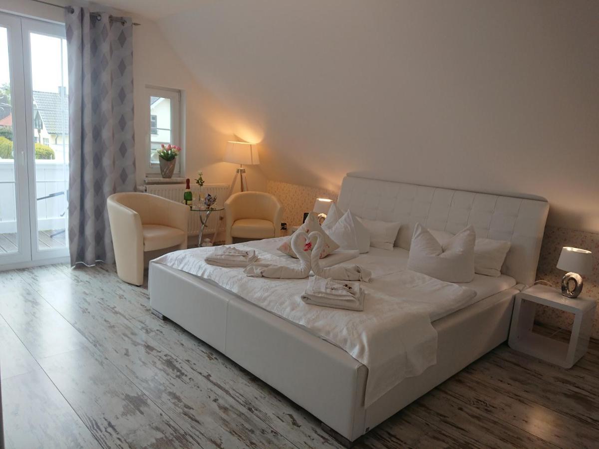 Pension Amo Marem Дирхаген Экстерьер фото